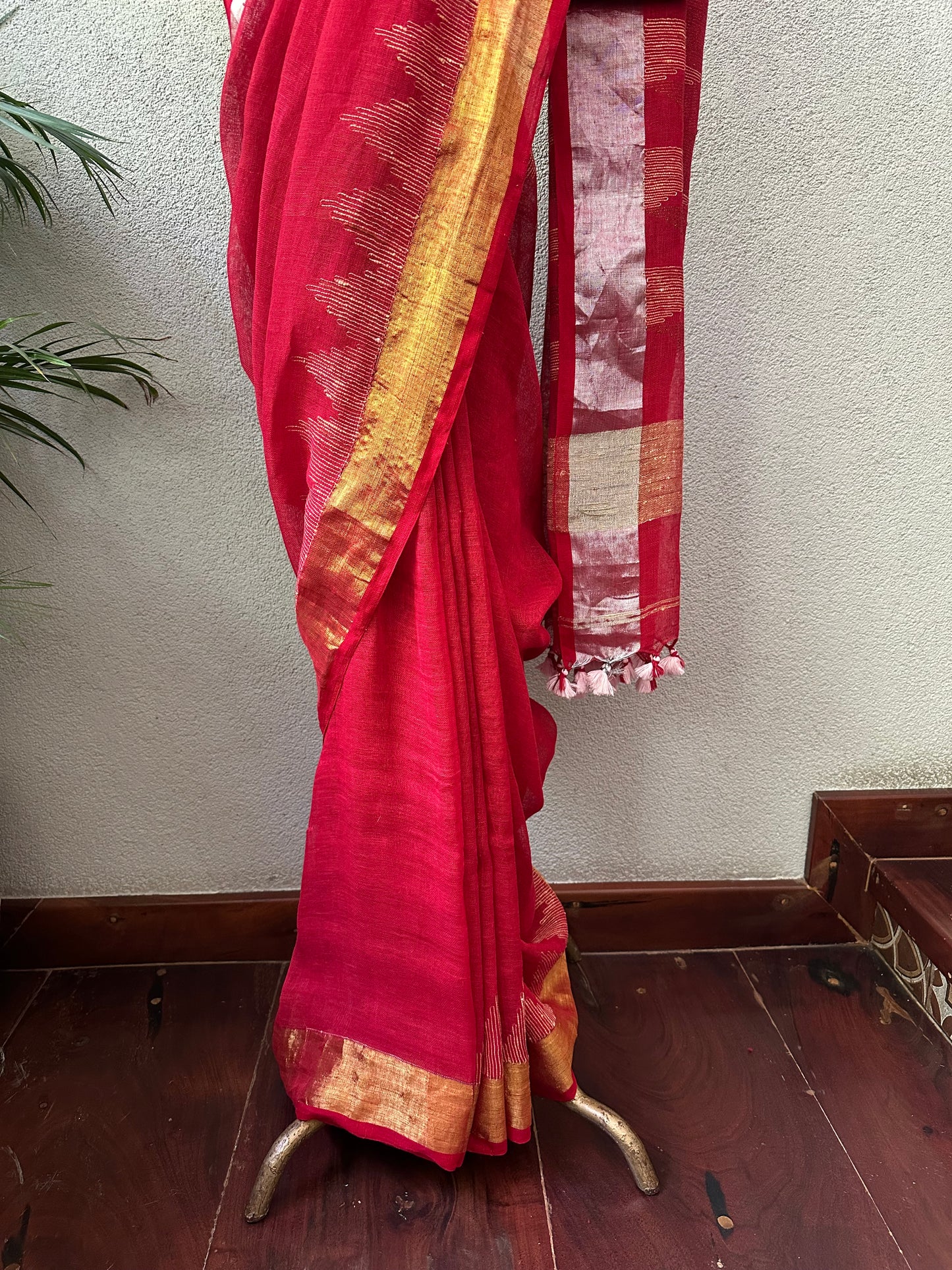 REEMA 9  LINEN  SARI