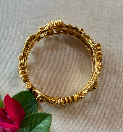 HEMANGI BANGLES