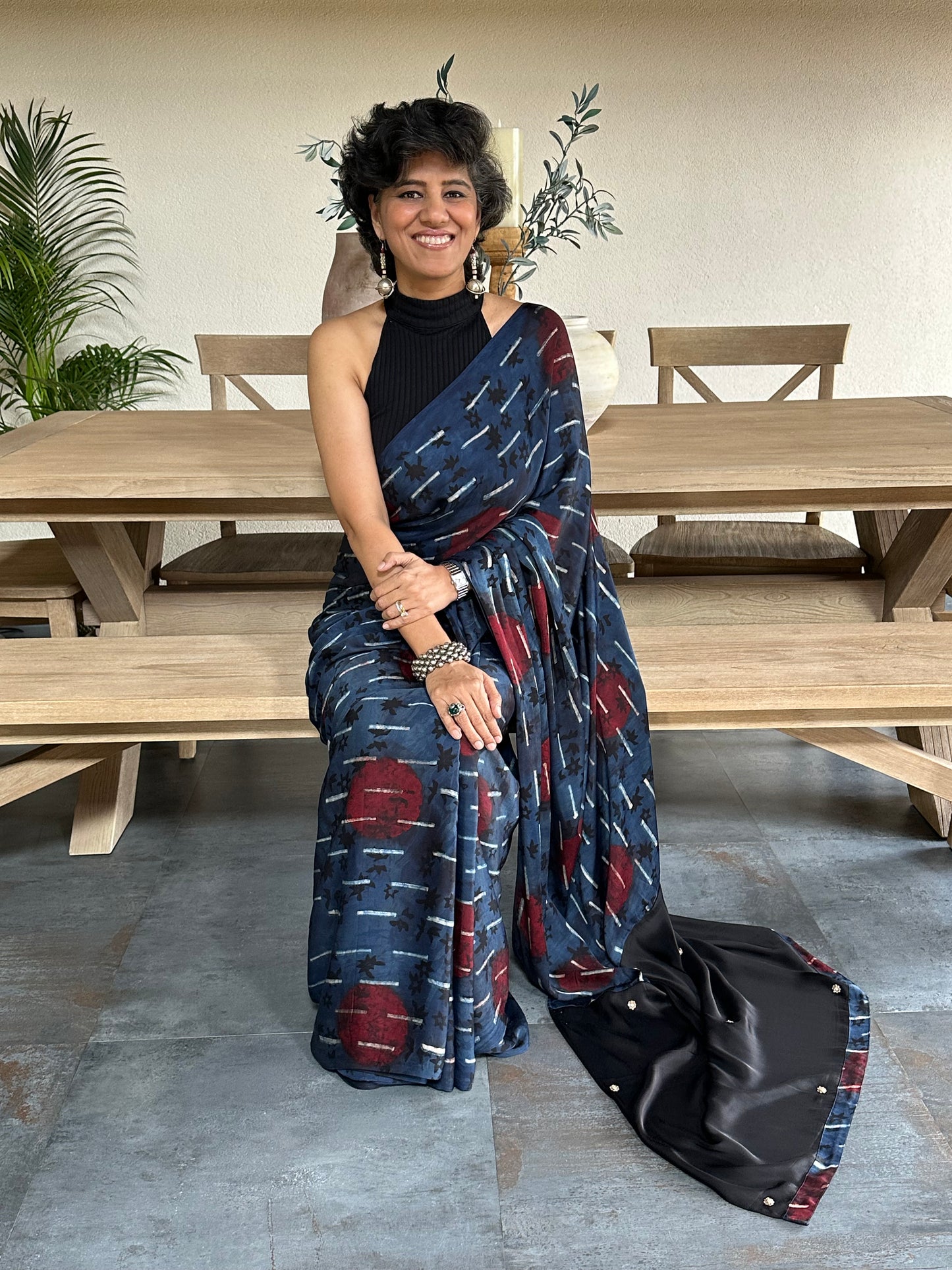ANOOP  MODAL  SARI