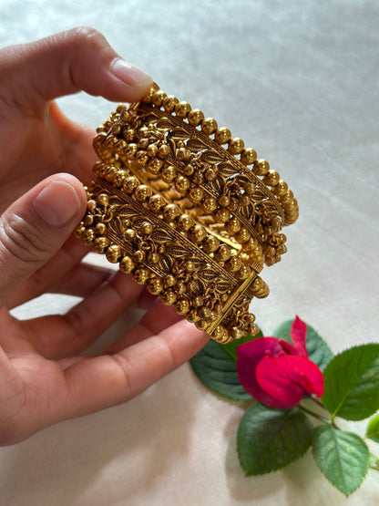 NIDHI BANGLES