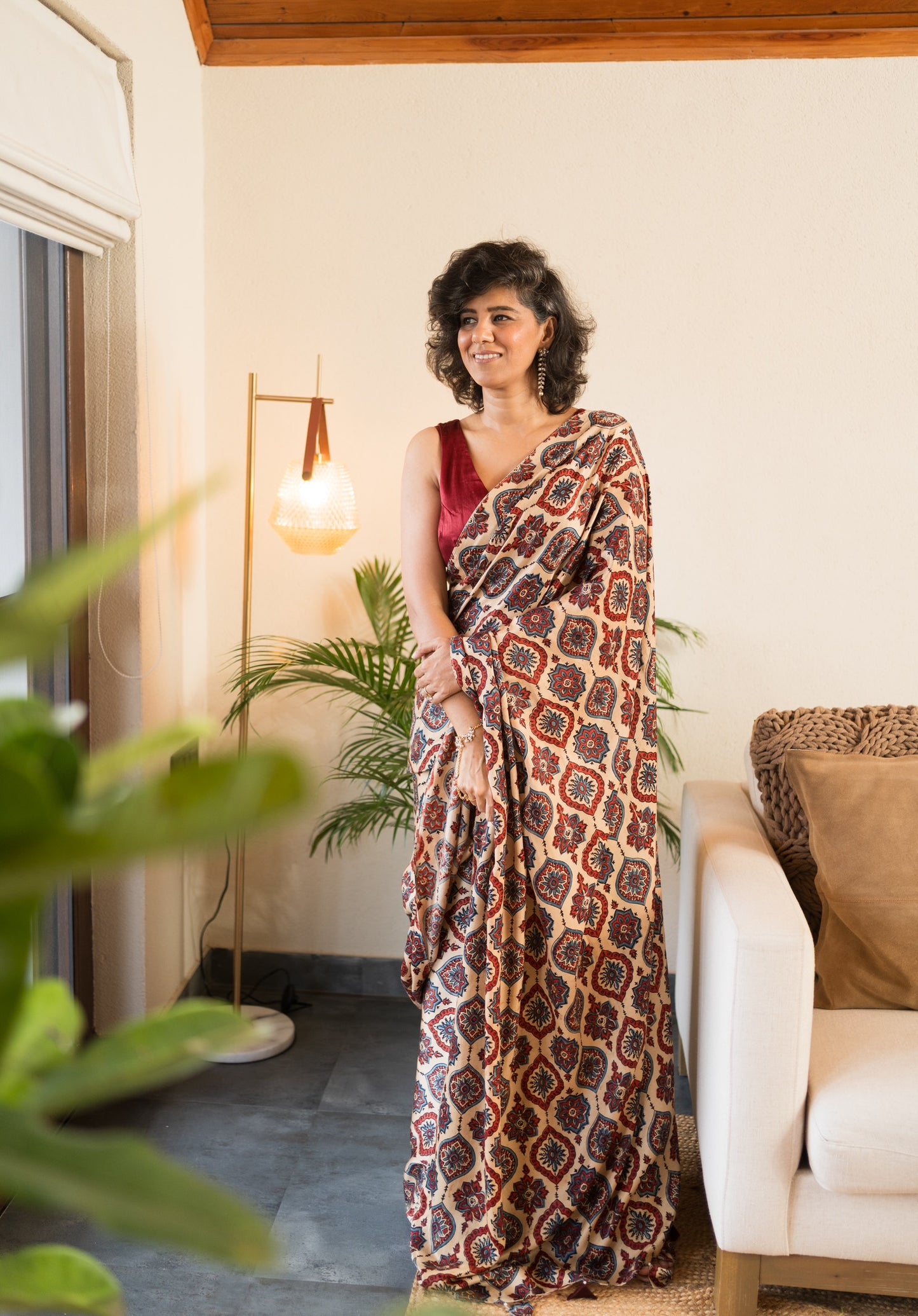 KUNTI AJRAKH  SARI