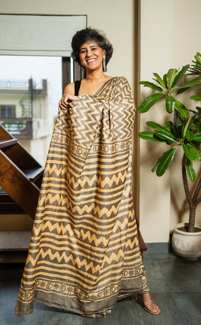 NEHA  SILK  SARI