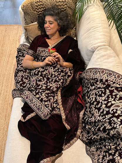 SHAILAPUTRI  VELVET  SARI