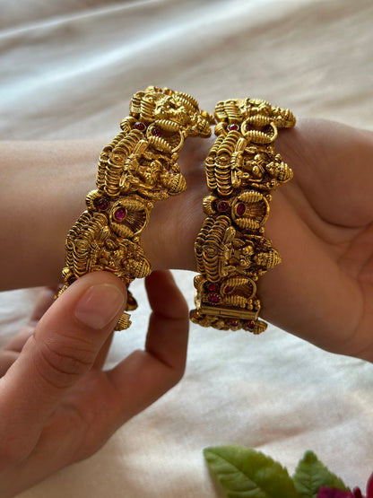 DEVIKA BANGLES