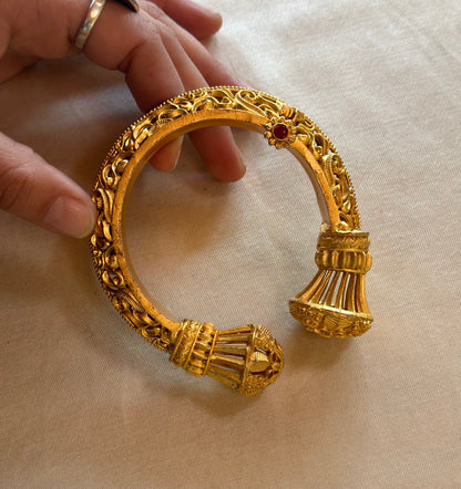 VARSHA BANGLES