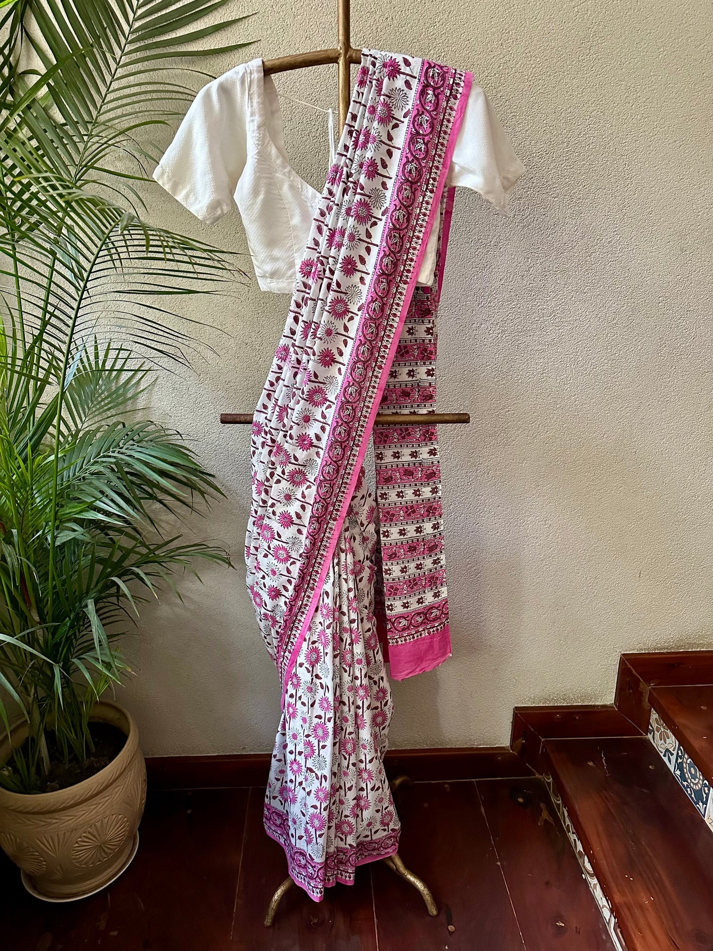 MEGHDOOT  COTTON  SARI