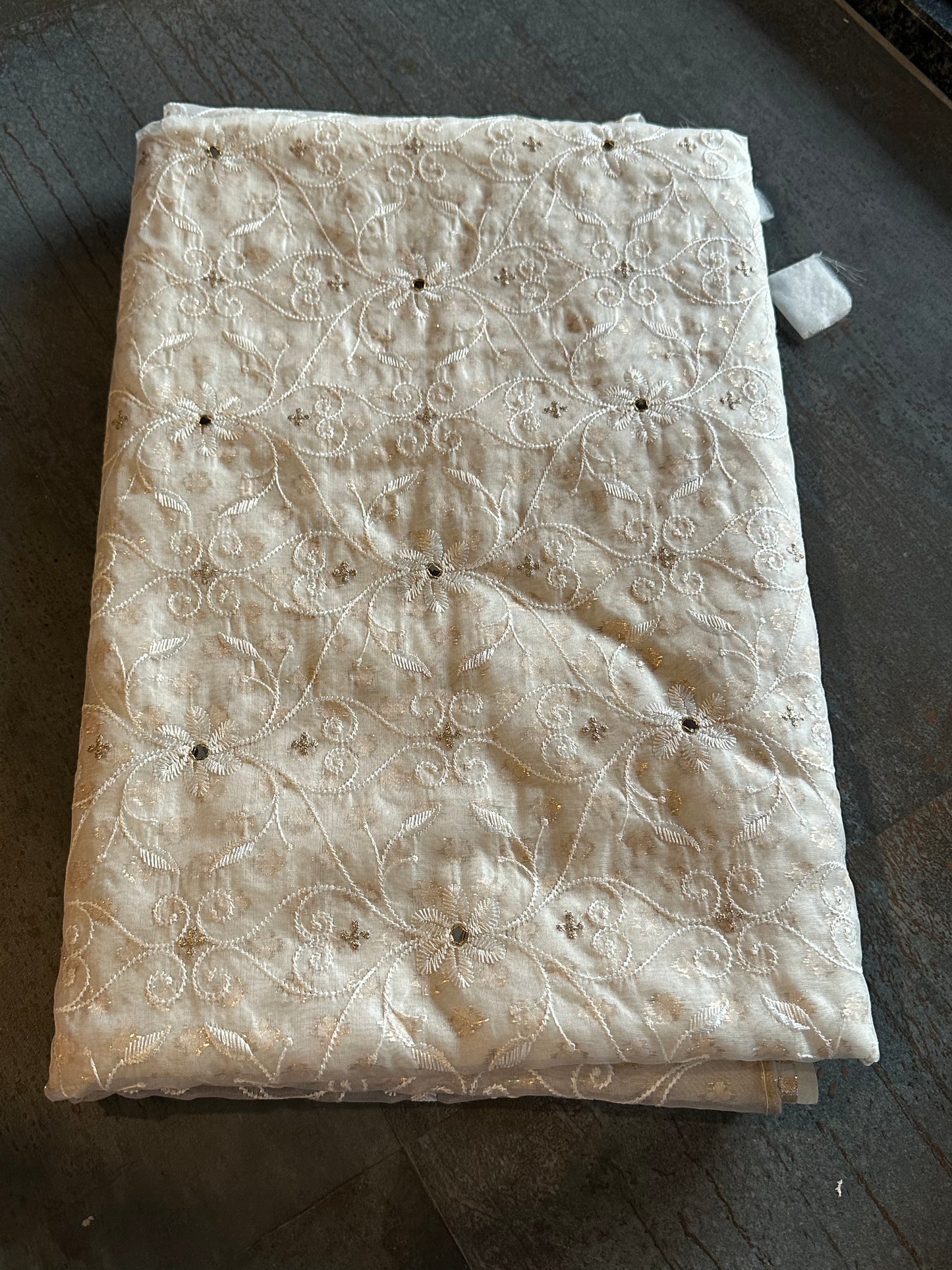 ORGANZA SARI