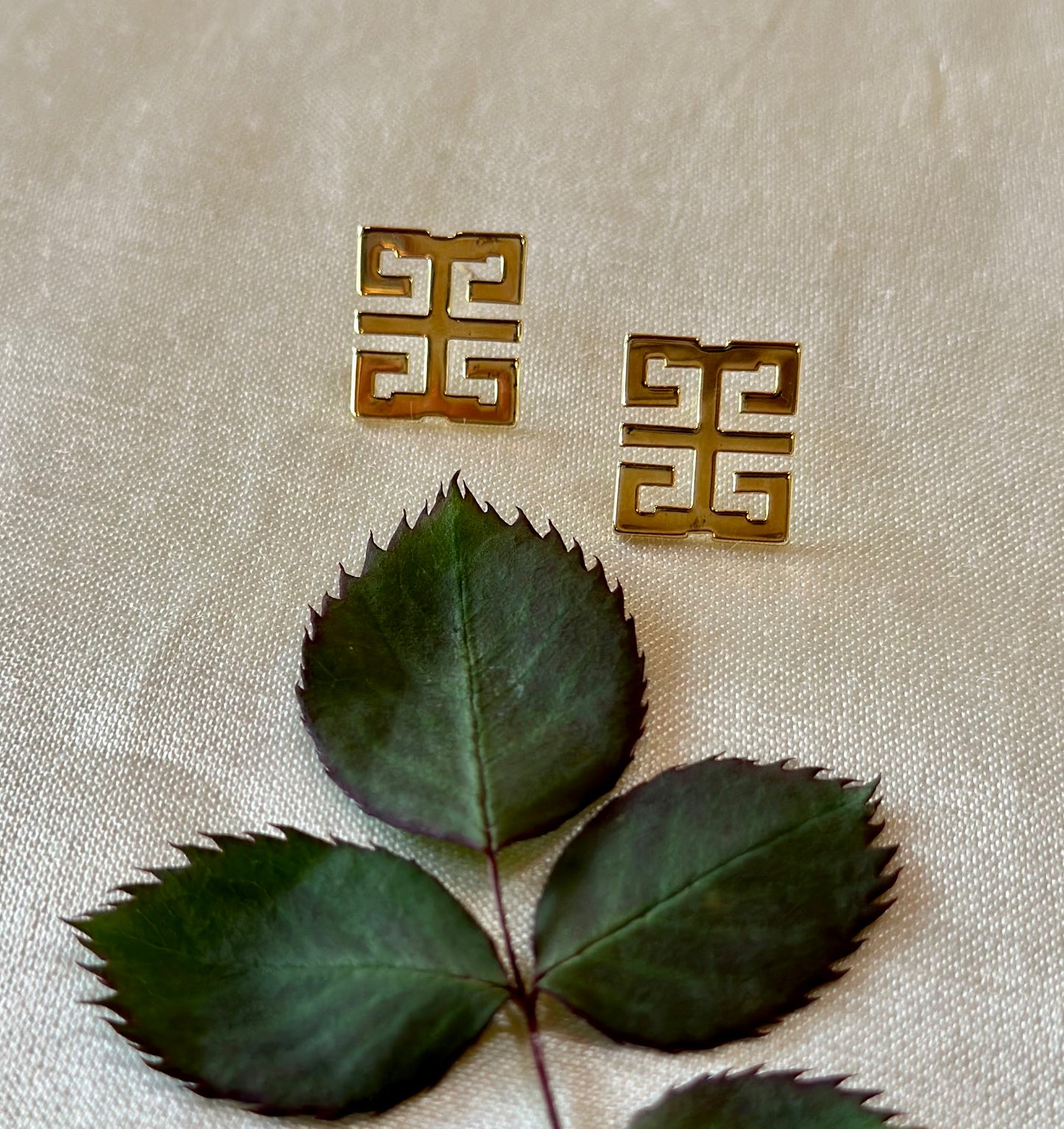 WILLIAM EARRINGS