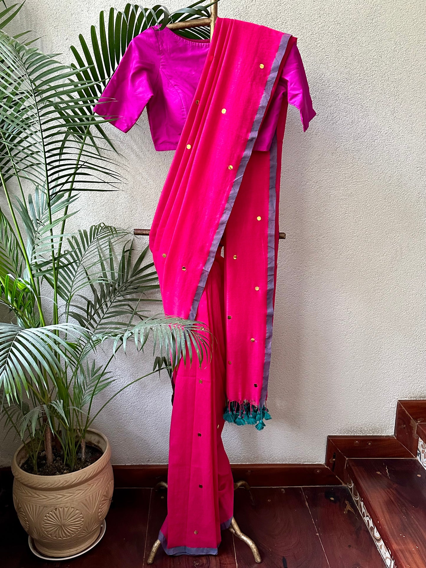 FUSCIA TILLA SAREE