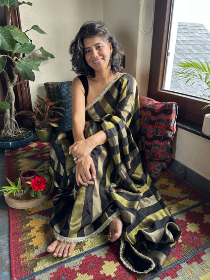 VARAHI TISSUE SARI