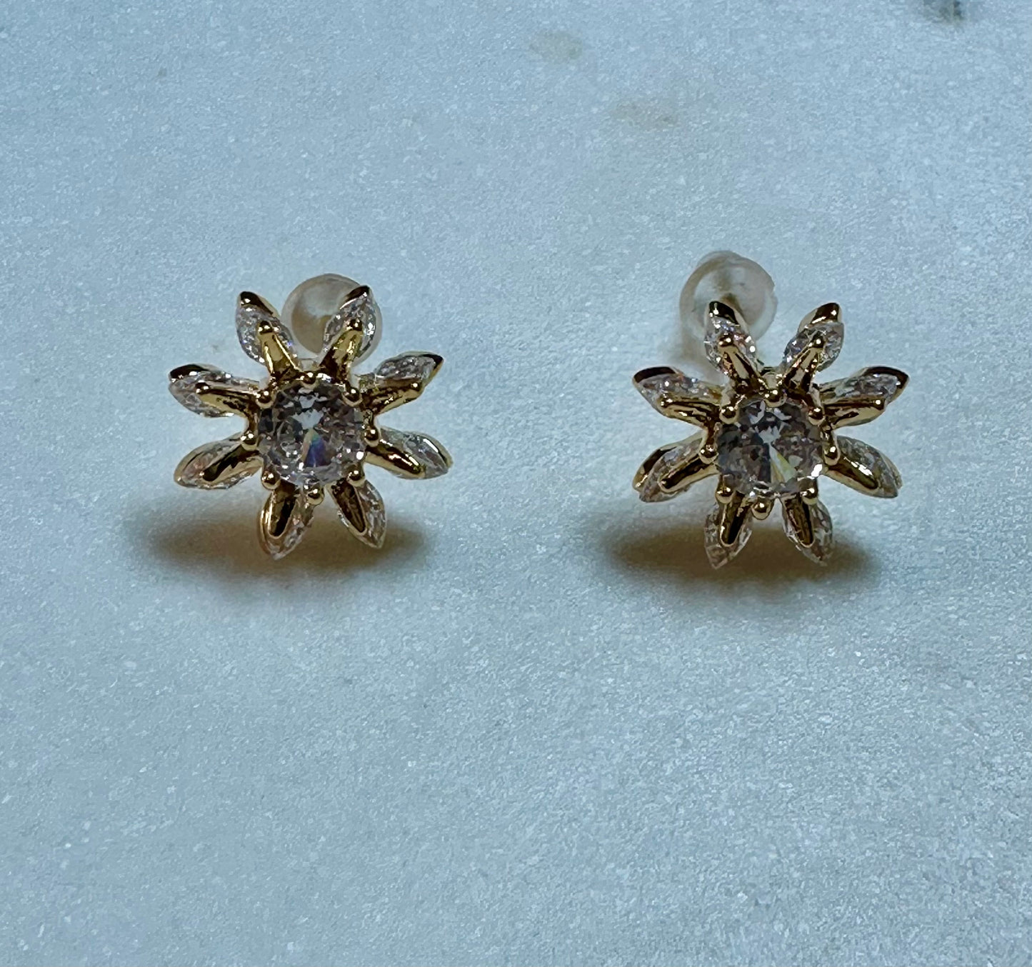 AVNI PENDANT SET