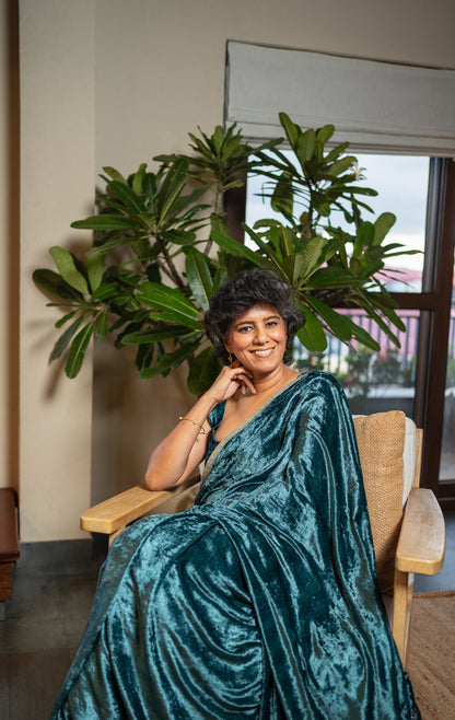 KAVERI  VELVET  SARI