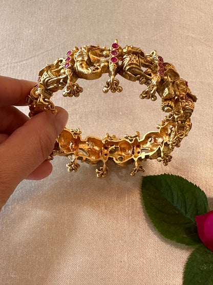 KIRTI BANGLES