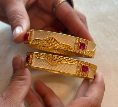 NURA BANGLES