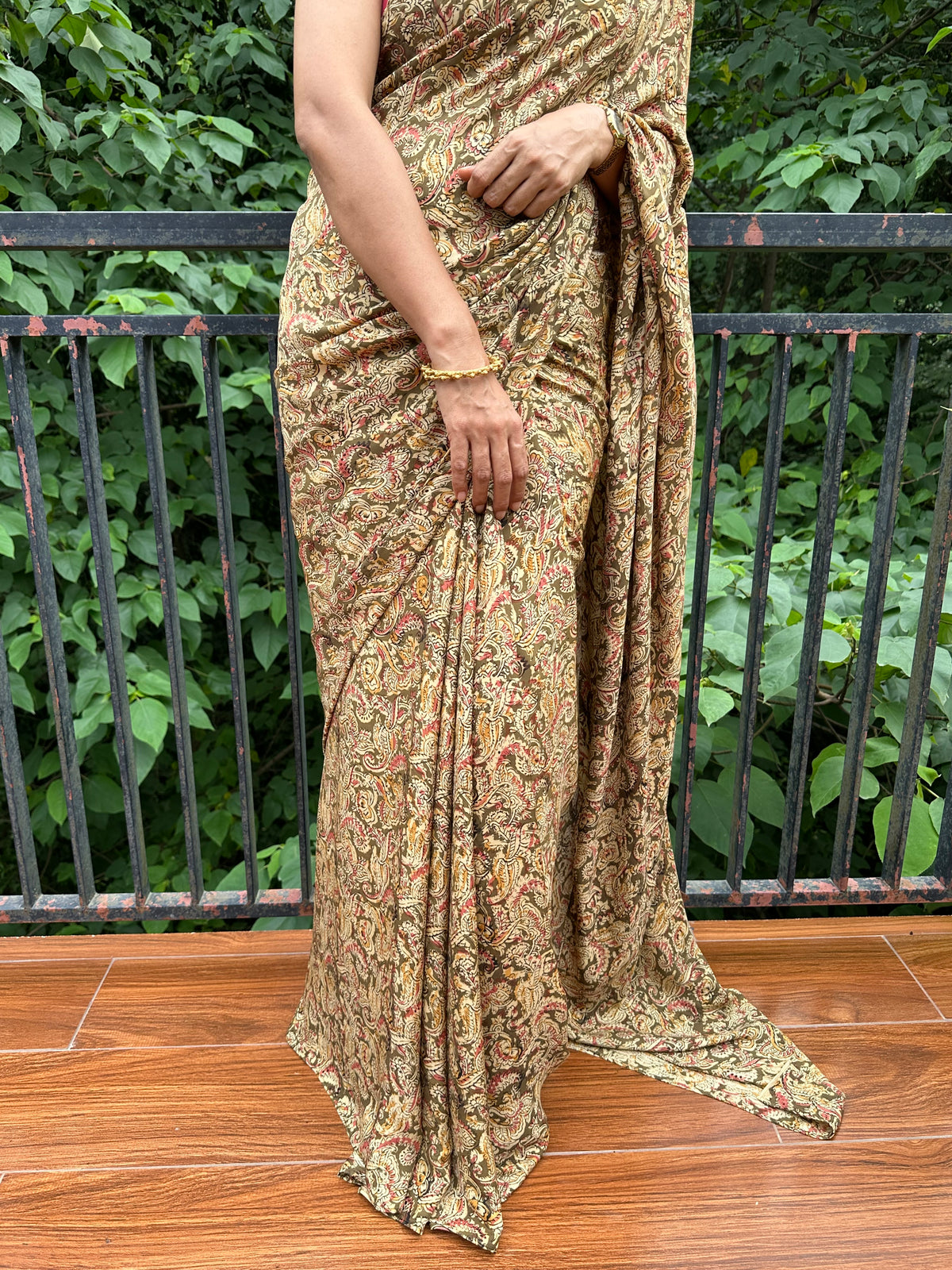AISHWARYA  MODAL SARI