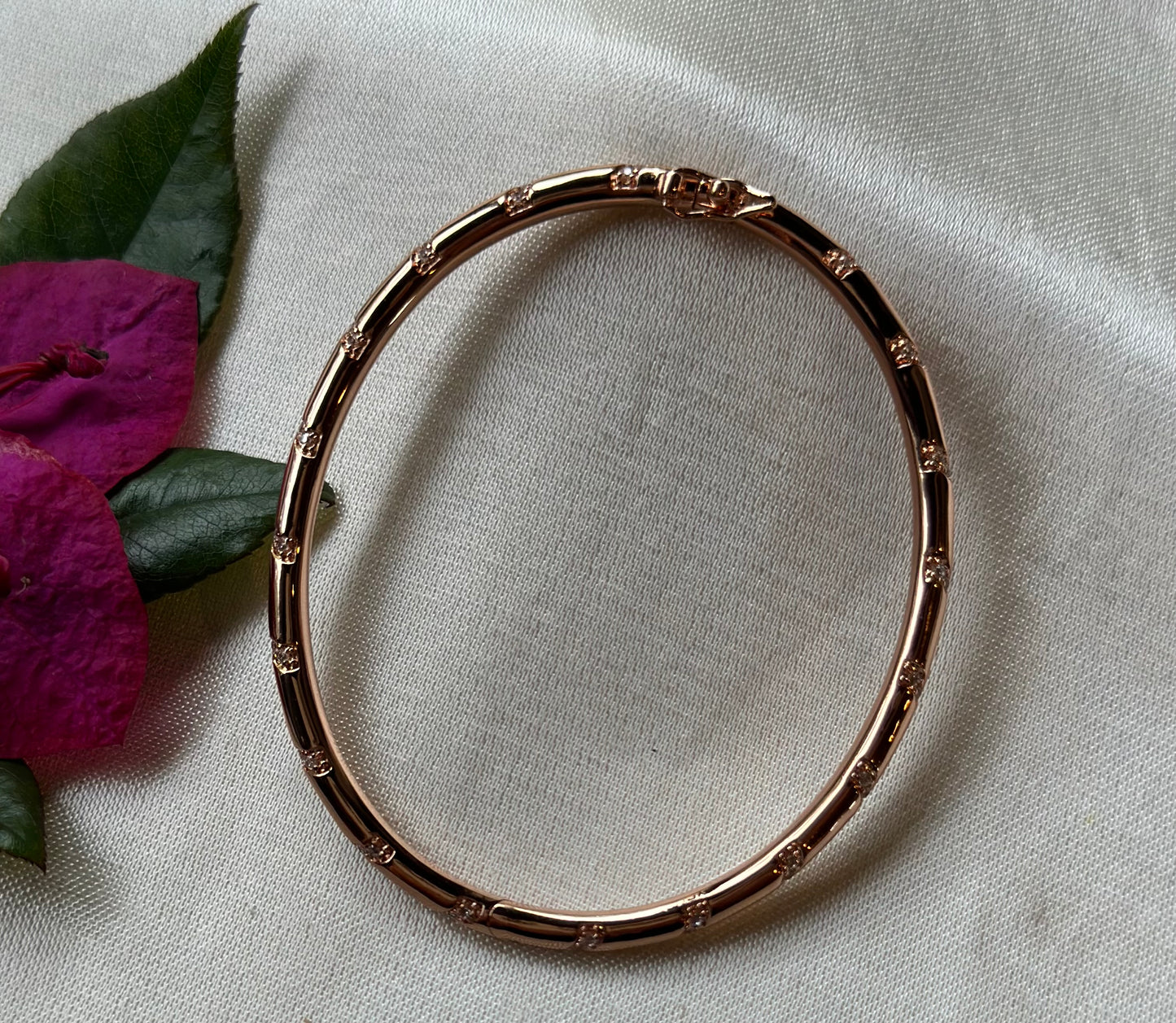 LUNA BRACELET