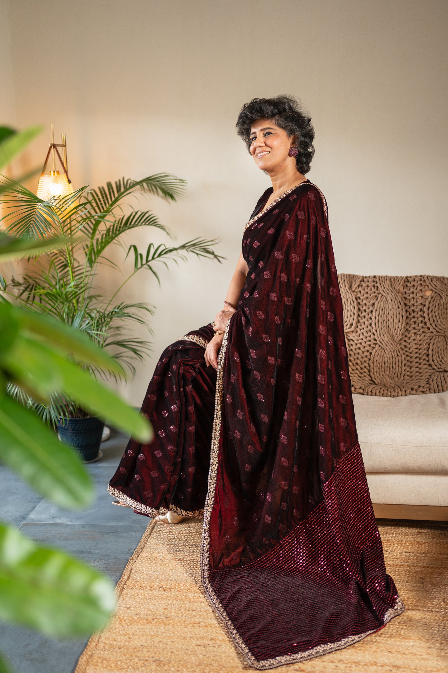 GAJRA  VELVET  SARI