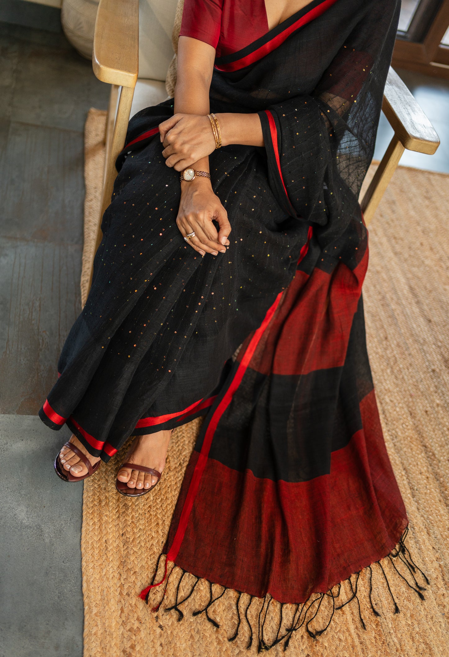 NAVI  LINEN  SARI