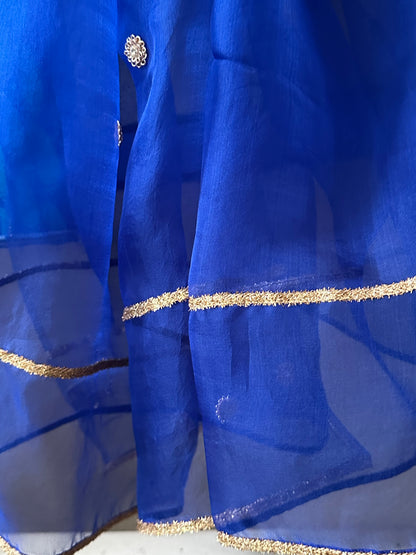 YAMUNA 2 PIECE  SILK  SUIT  SET