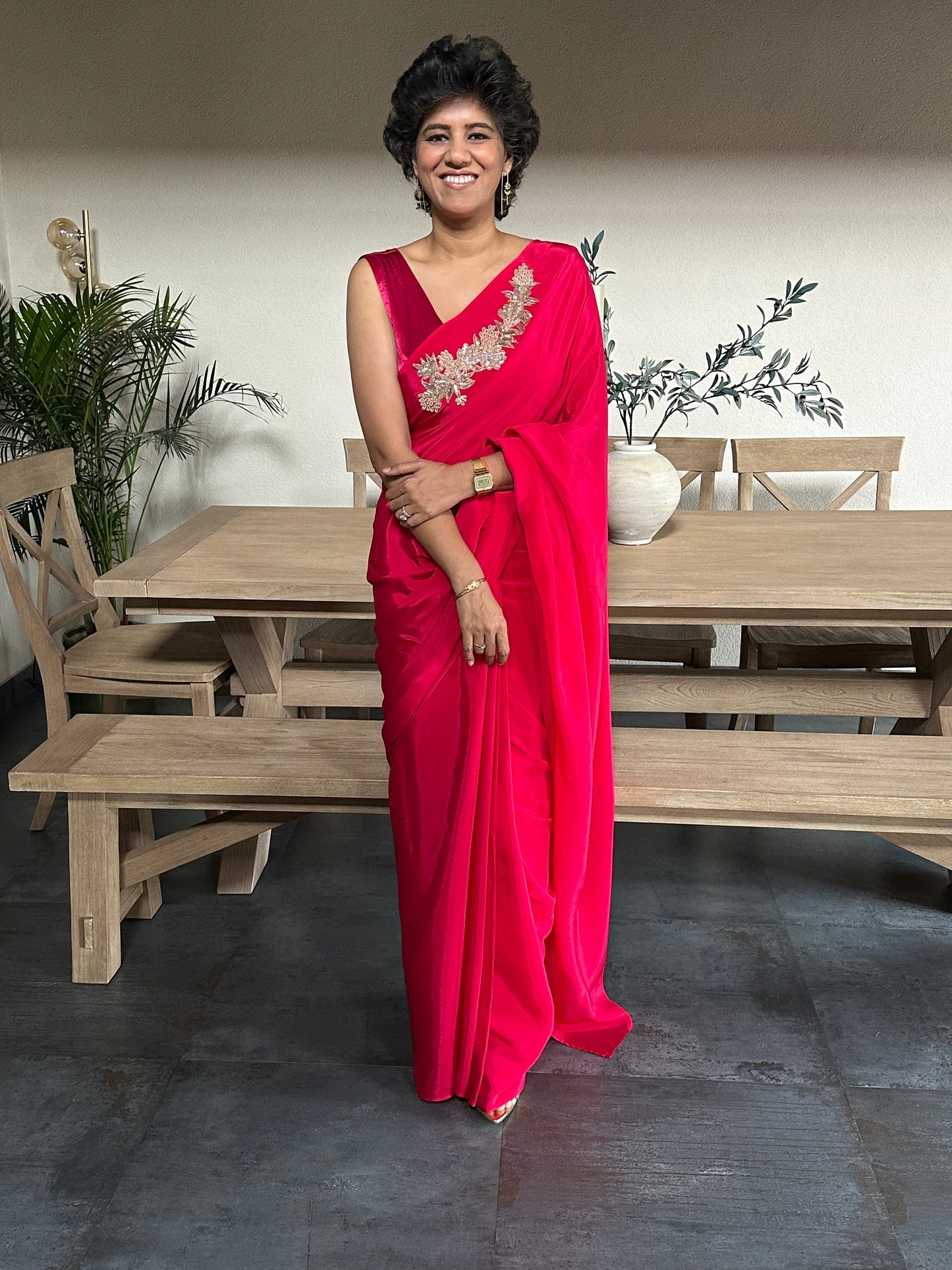 LET LIFE FLOW  BROOCH SARI