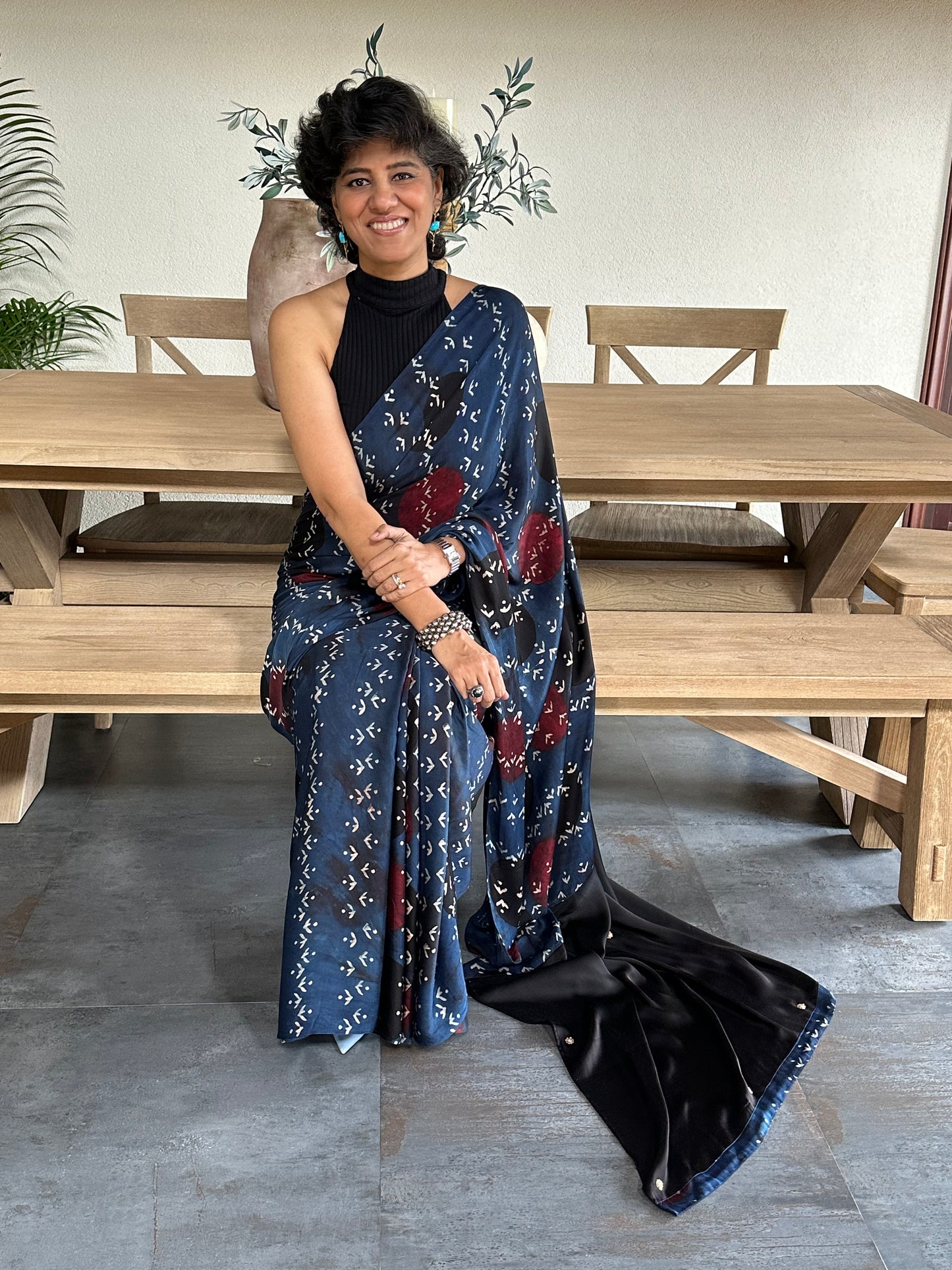 RAKHI  MODAL SARI