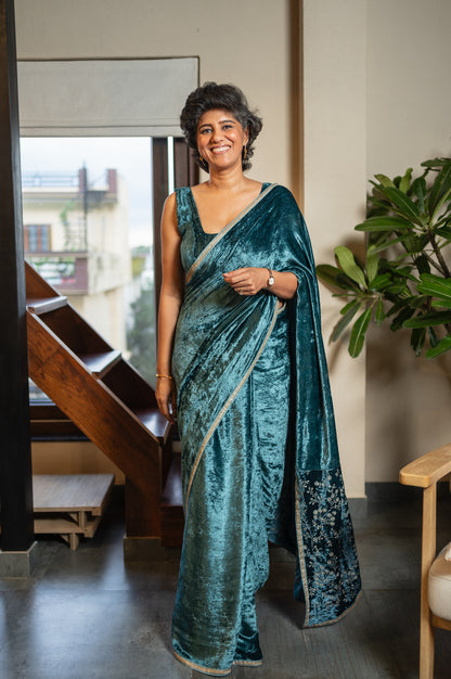 KAVERI  VELVET  SARI
