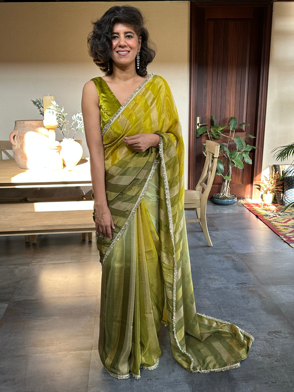 AINDRI TISSUE SARI