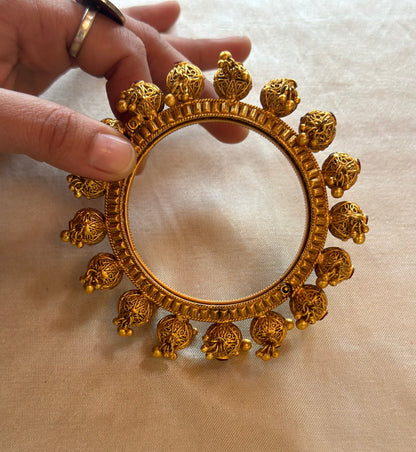 SHRUTI BANGLES