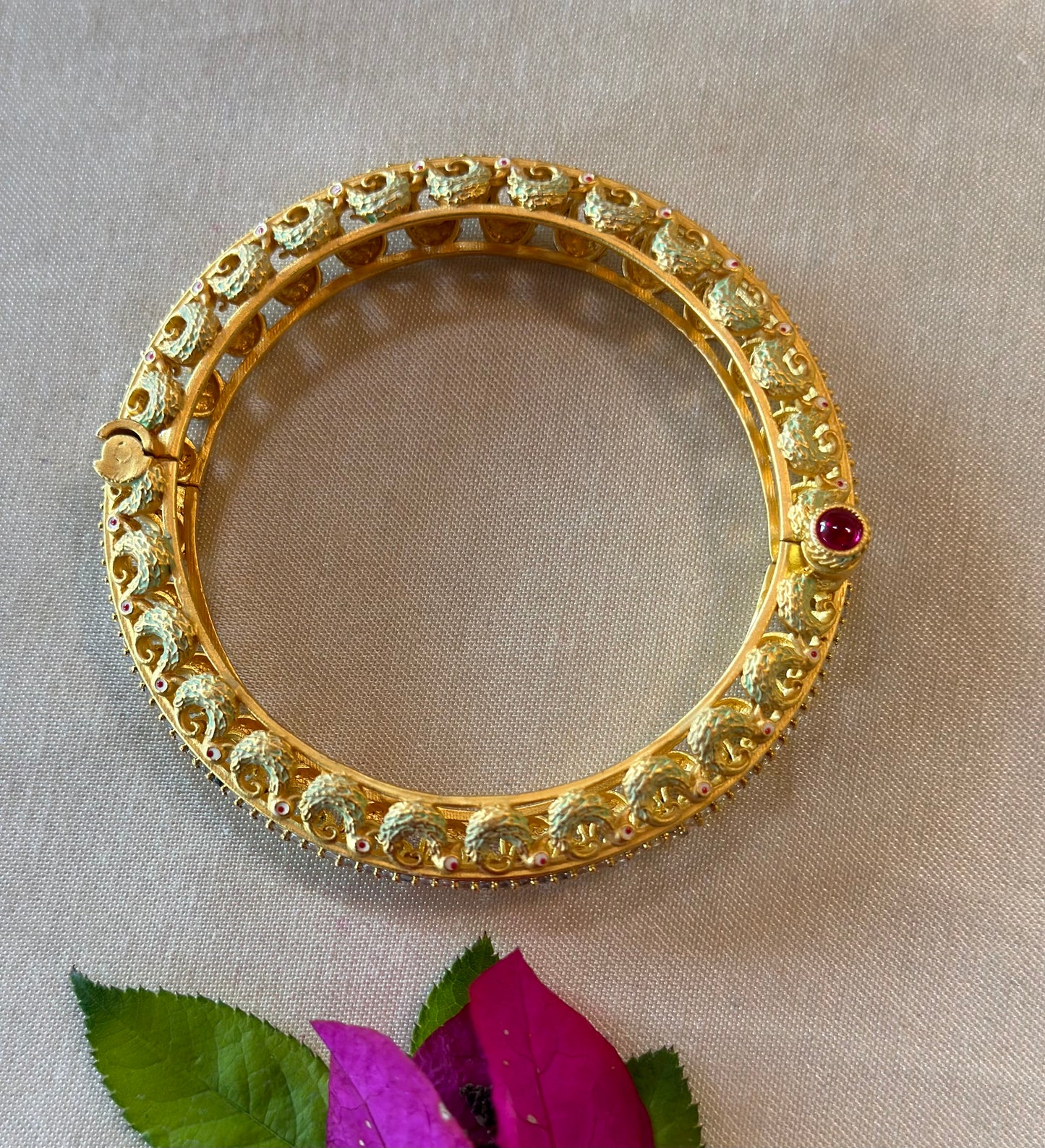 NAVYA BANGLES