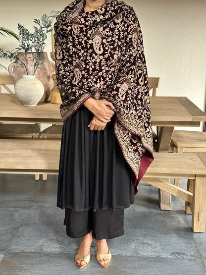MANVANTARA  VELVET SHWAL/DUPATTA