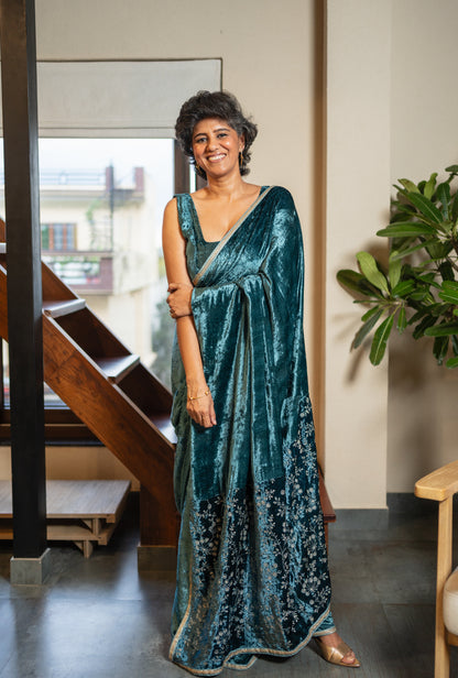 KAVERI  VELVET  SARI