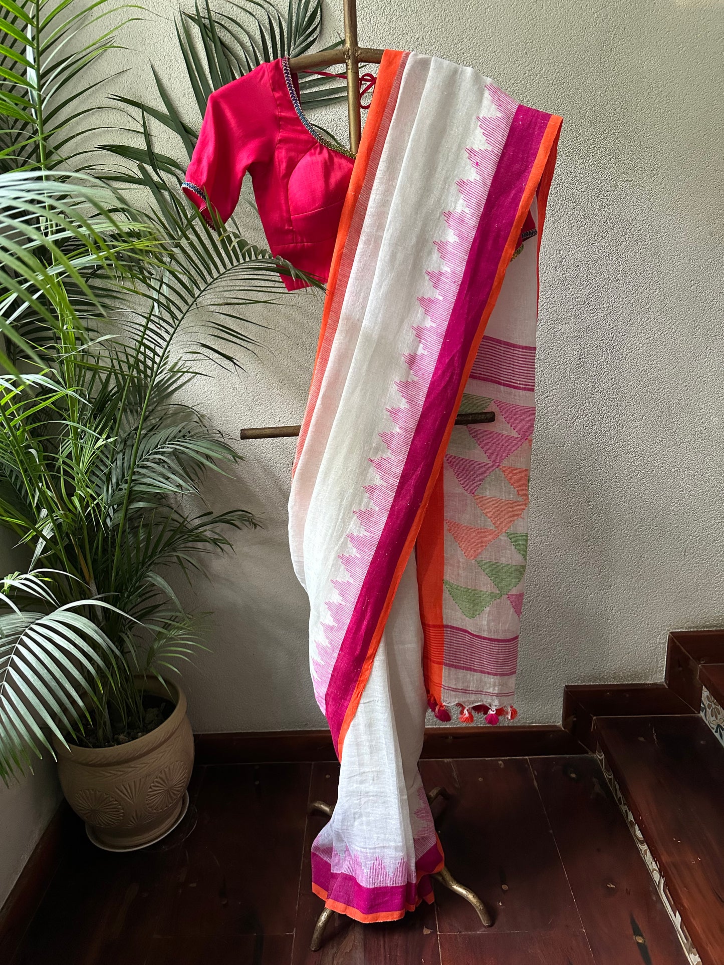 REEMA 1  LINEN  SARI