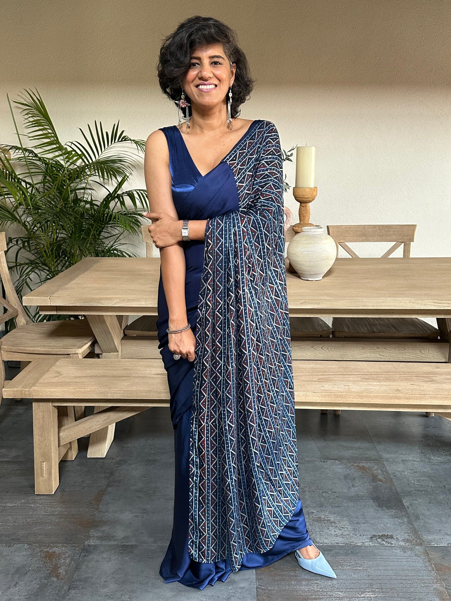 DEVI   MODAL  SARI