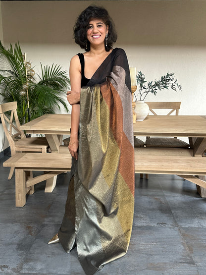 CHANDRKALA  TISSUE SARI