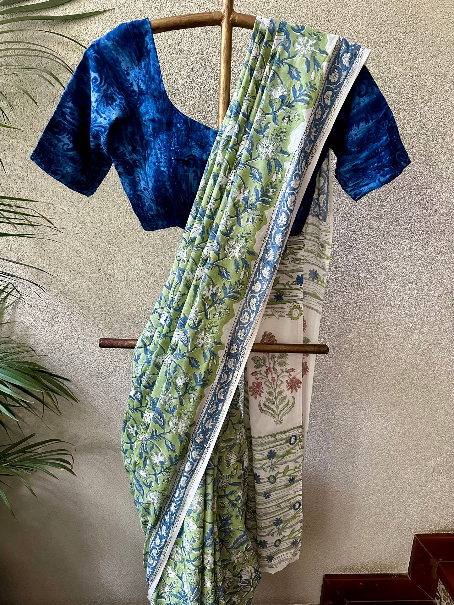 ANURAGINI  COTTON  SARI