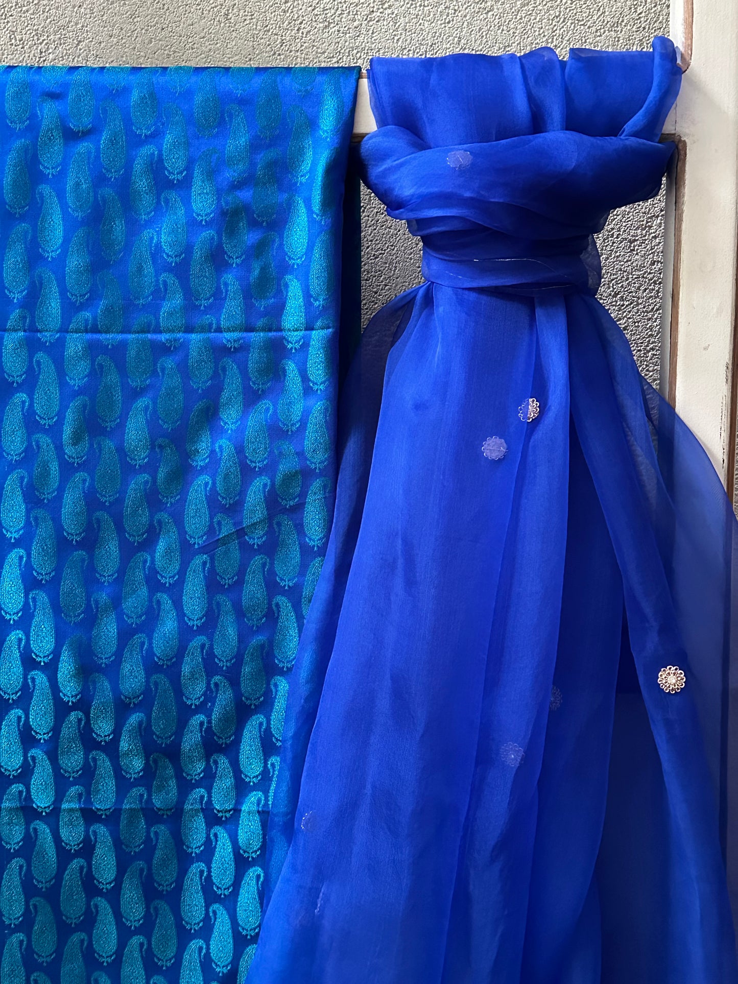 YAMUNA 2 PIECE  SILK  SUIT  SET