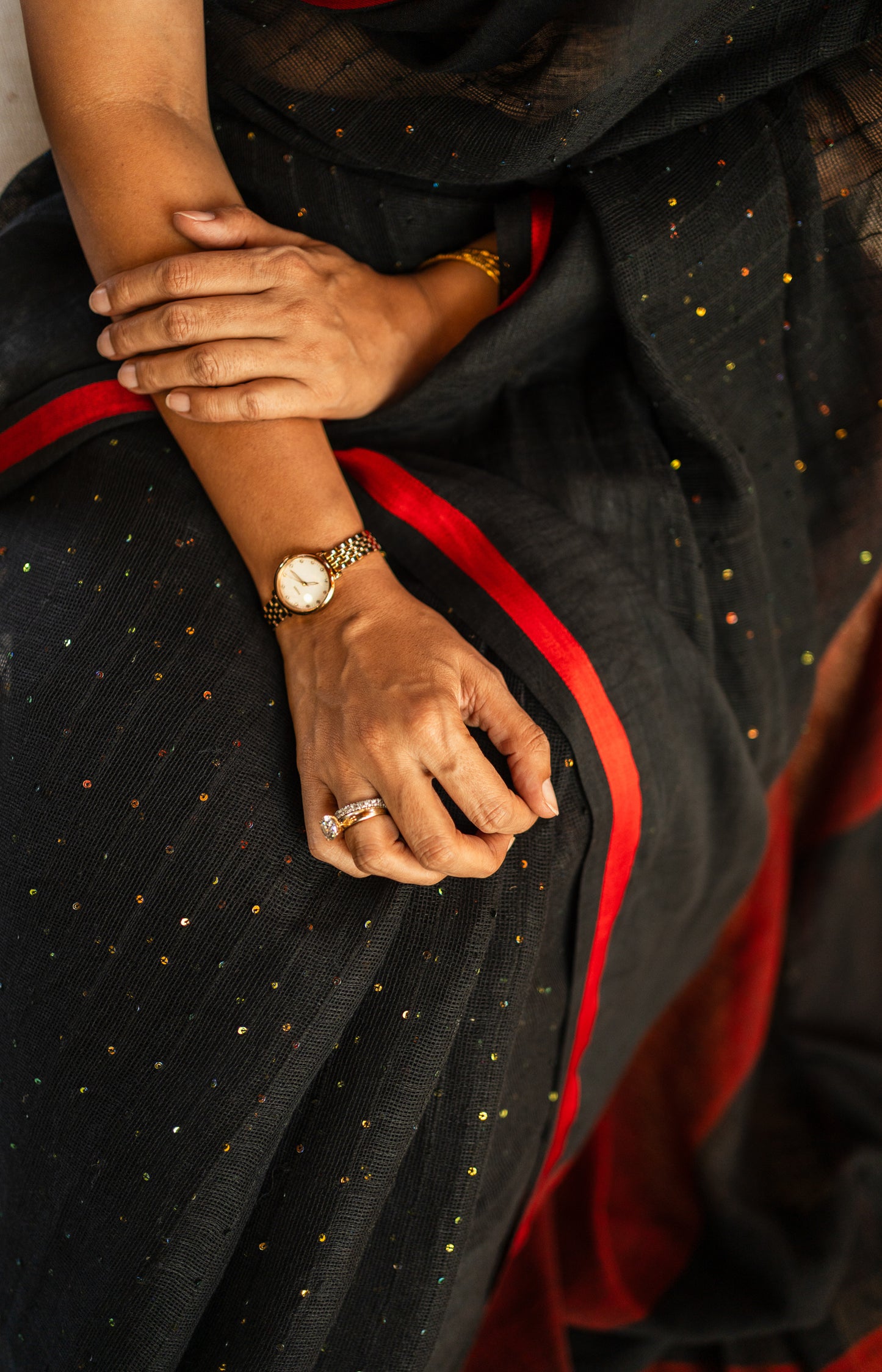 NAVI  LINEN  SARI