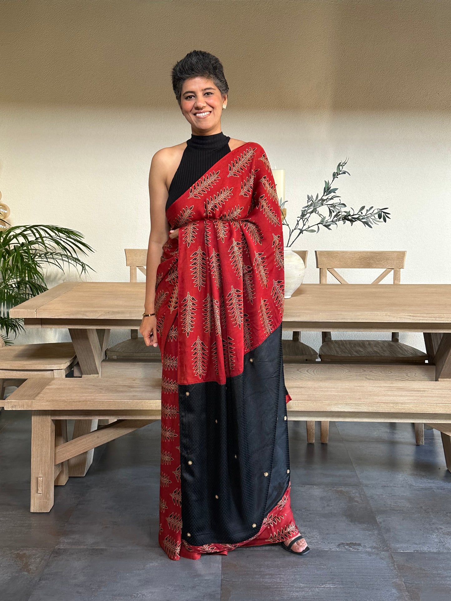 GAUTAMA MODAL SARI