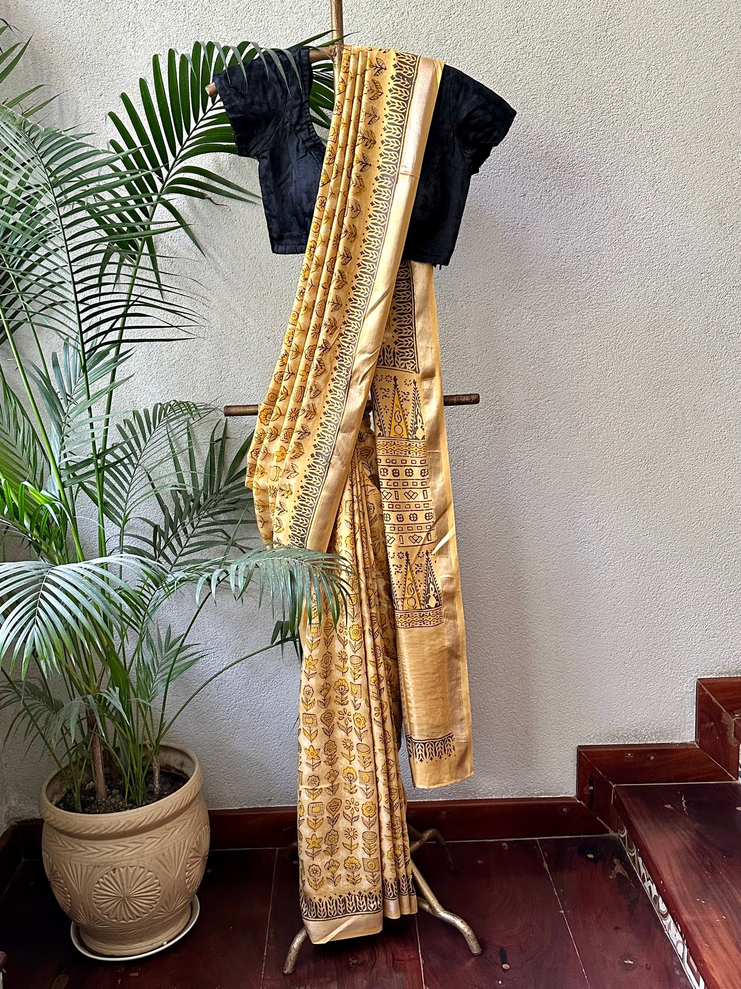 RATNA MODAL SARI