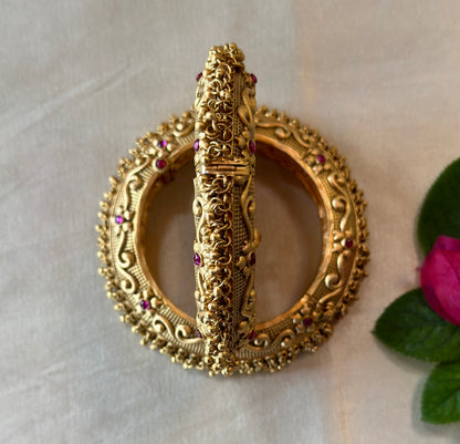ADYA BANGLES