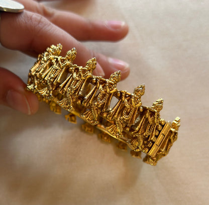 RUHI BANGLES
