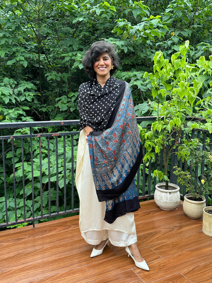 ARCHANA  BANDHANI  MODAL  DUPATTA