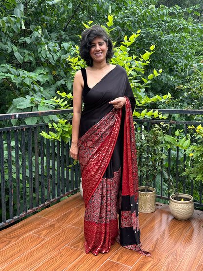 ERA  MODAL  SARI