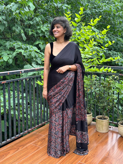 ANURADHA  MODAL  SARI