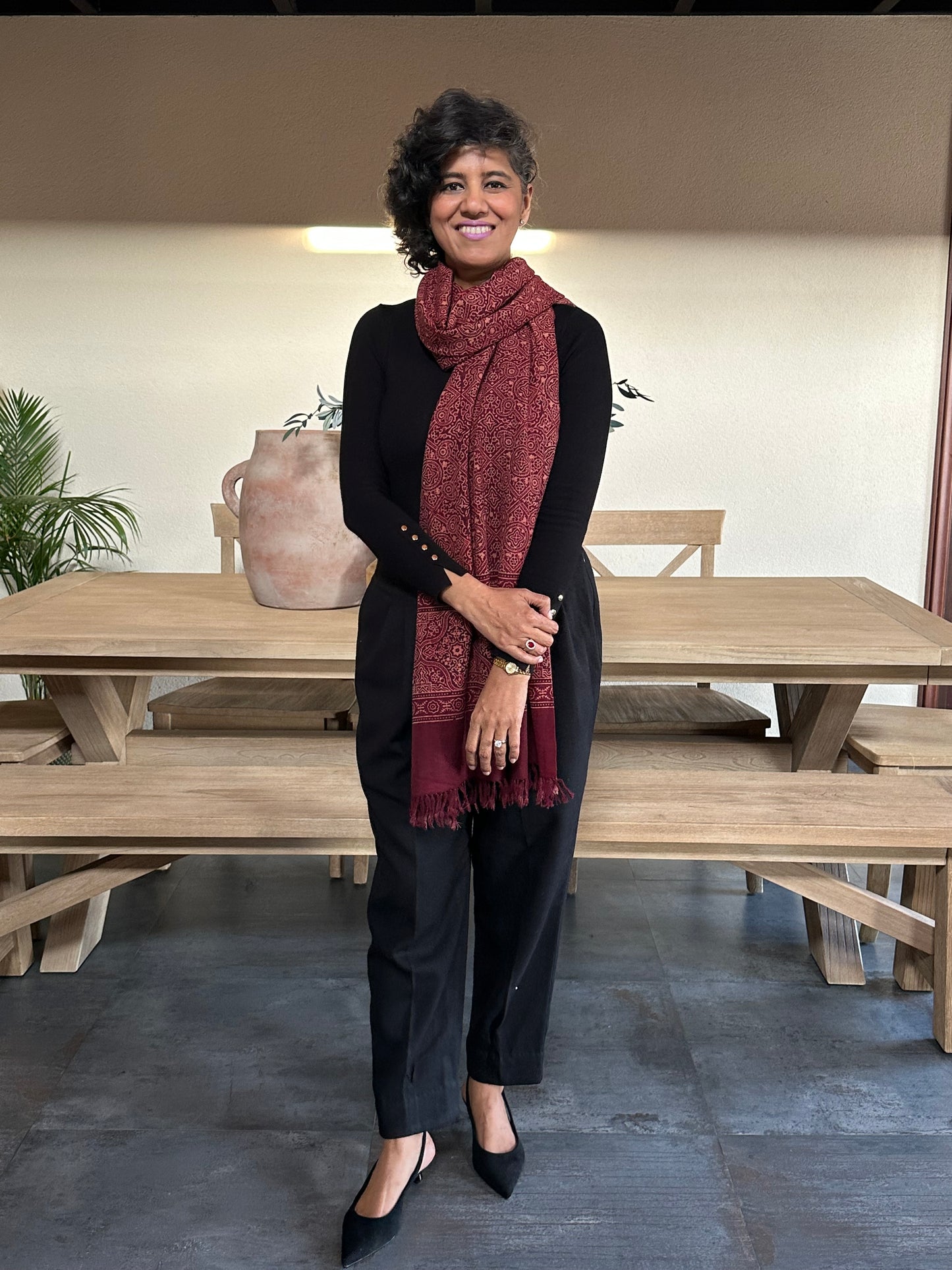 VIBHASU  COTTON  LINEN  STOLE