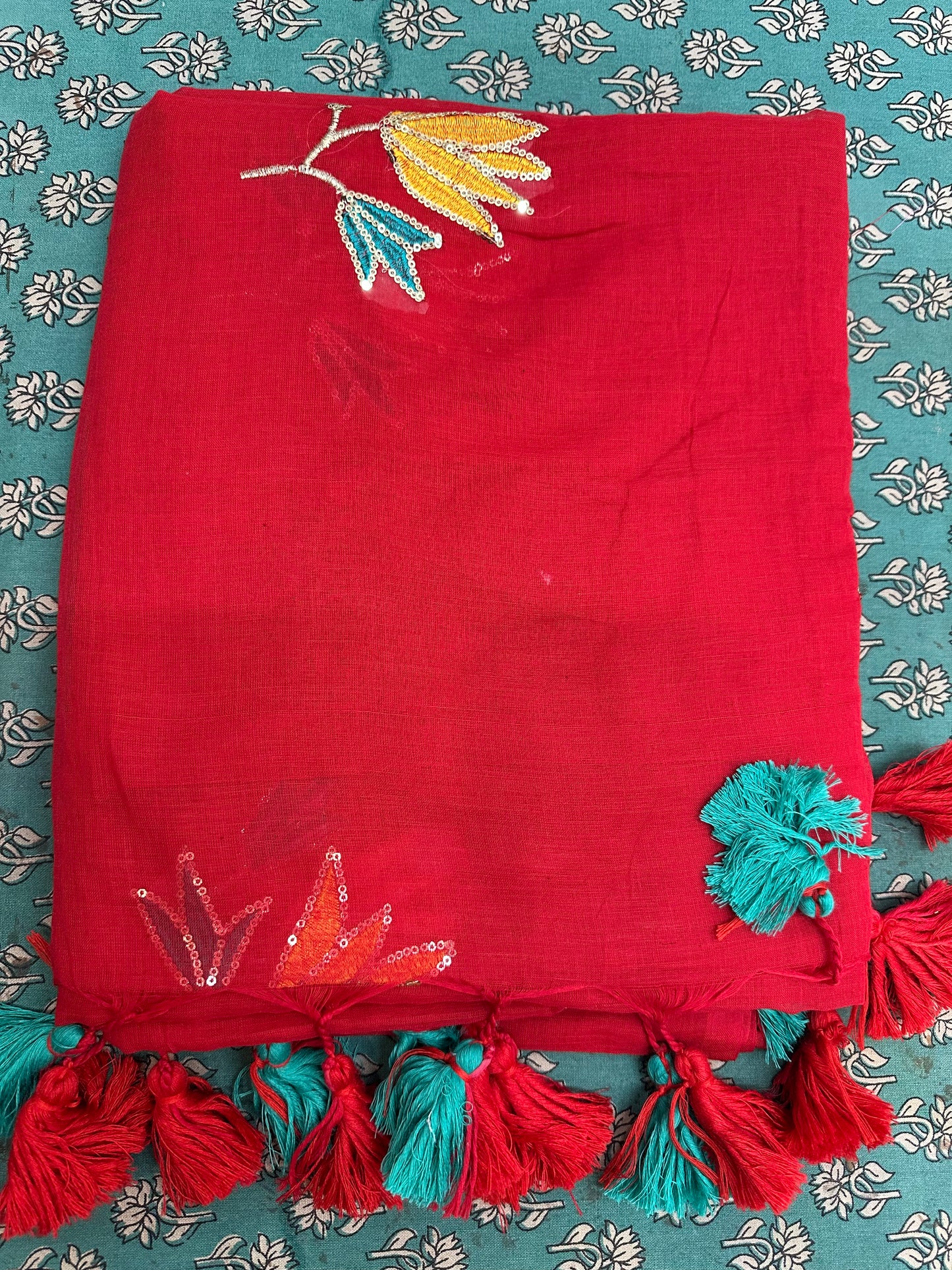 MUL COTTON  EMBROIDERY SEQUIN 1990
