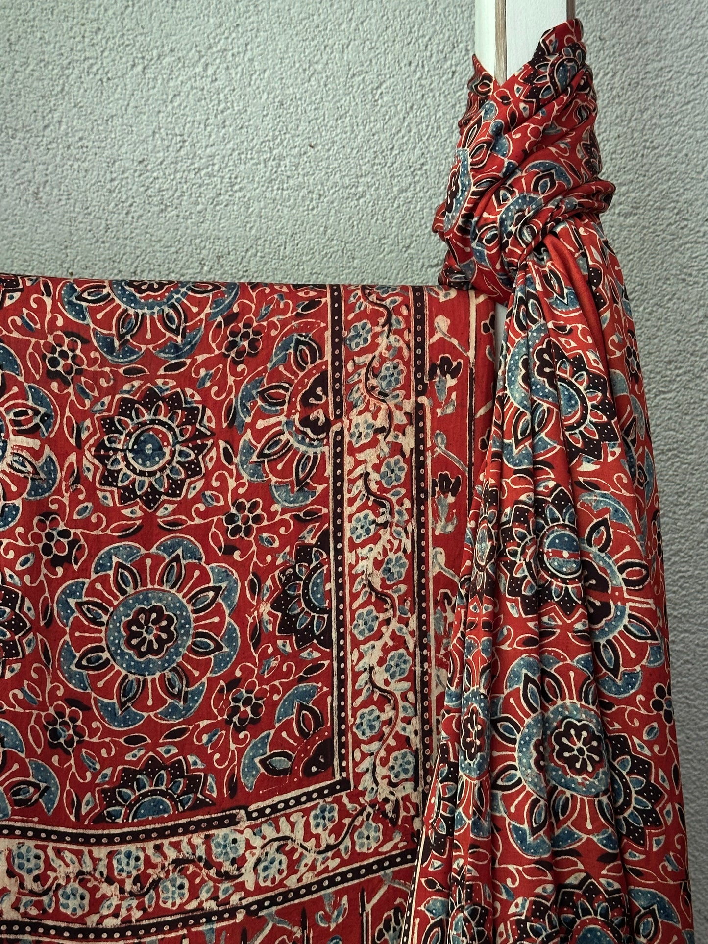 ARTI SUIT SET