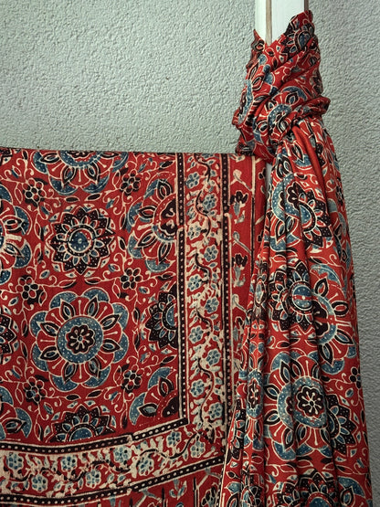 ARTI SUIT SET