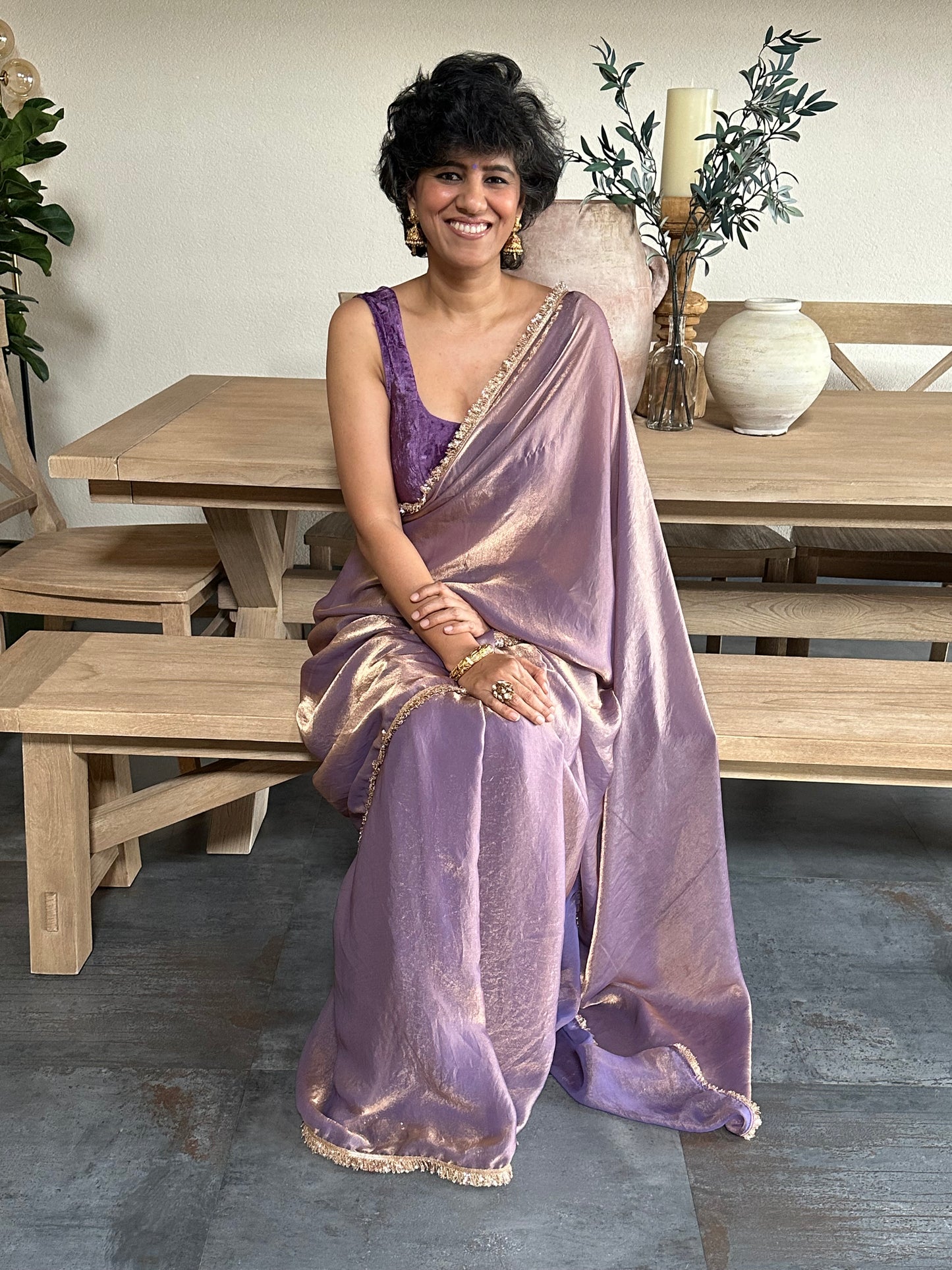 HEMAVATI  TISSUE  SARI