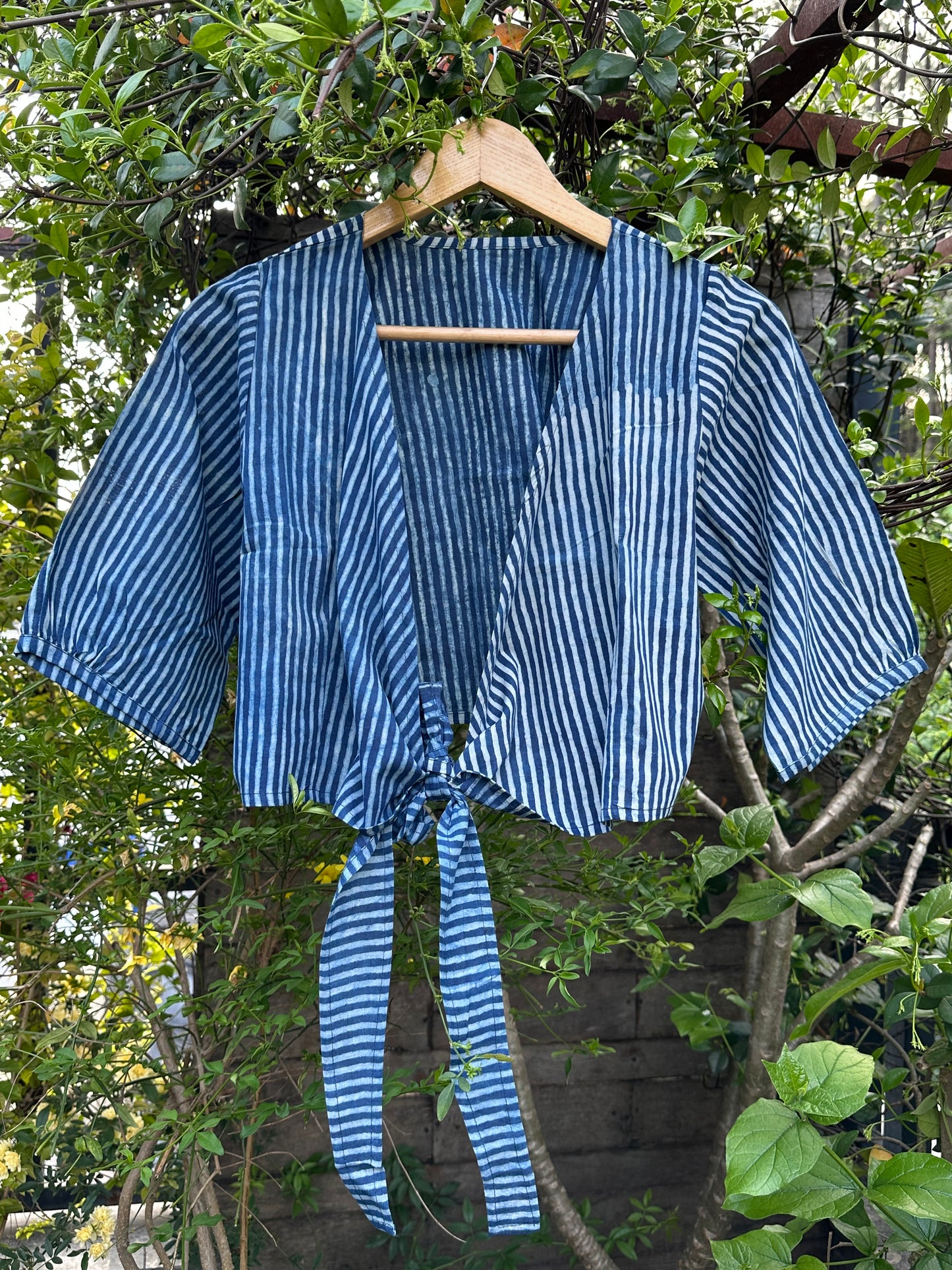 MAHIRA  COTTON  BLOUSE